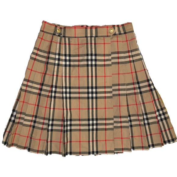 Burberry Dresses & Skirts - Burberry Nova Check ‼️Vintage‼️ Skirt